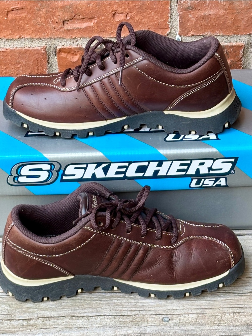 Skechers Reminiscence Comfort Brown Leather Sneakers Work Shoes Sz 7M